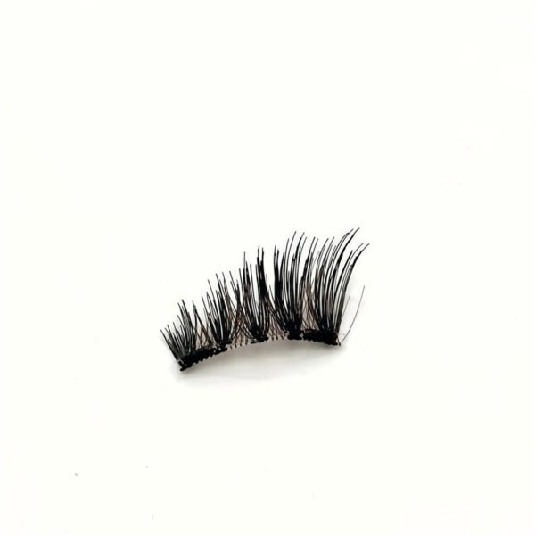 Half quantum magnetic eyelash 4 pieces in1pairs（CAT EYELASH 3） - Image 3
